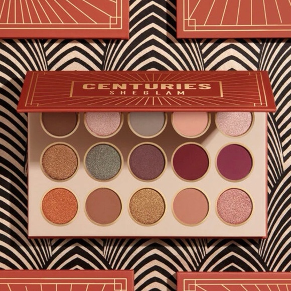 eyeshadow Pallet Centuries - Picture 1 of 5